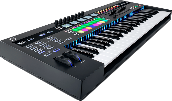 NOVATION Instruments geleverd en GRATIS geïnstalleerd door MusiCube